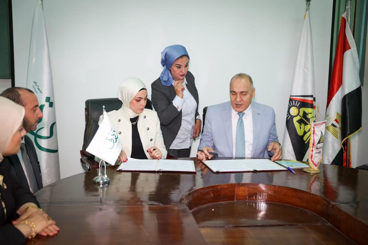 توقيع بروتوكول تعاون بين الهيئة العامة لتعليم الكبار ومؤسسة رزق لتنمية المجتمع