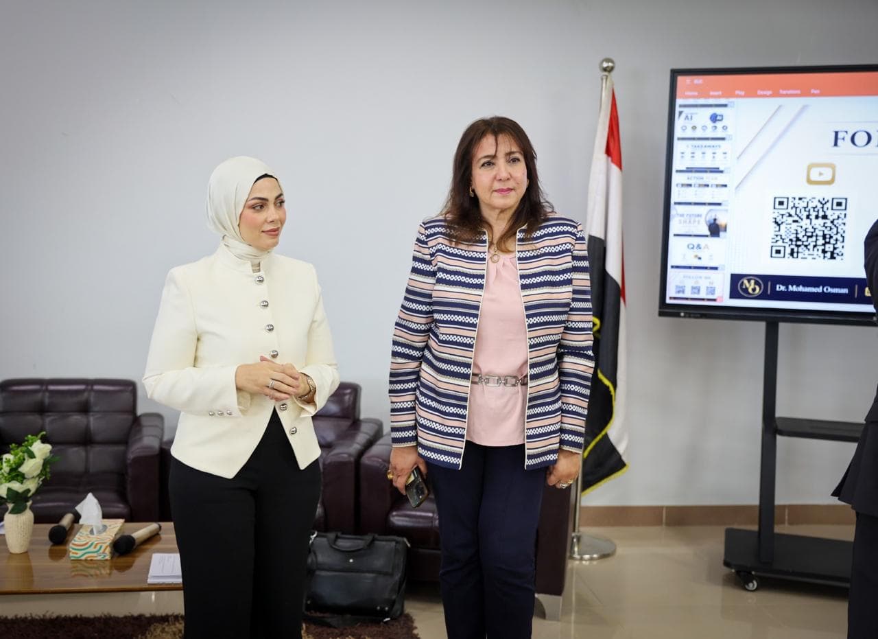 ندوة من التواصل إلى التأثير بالتعاون مع جامعة بدر