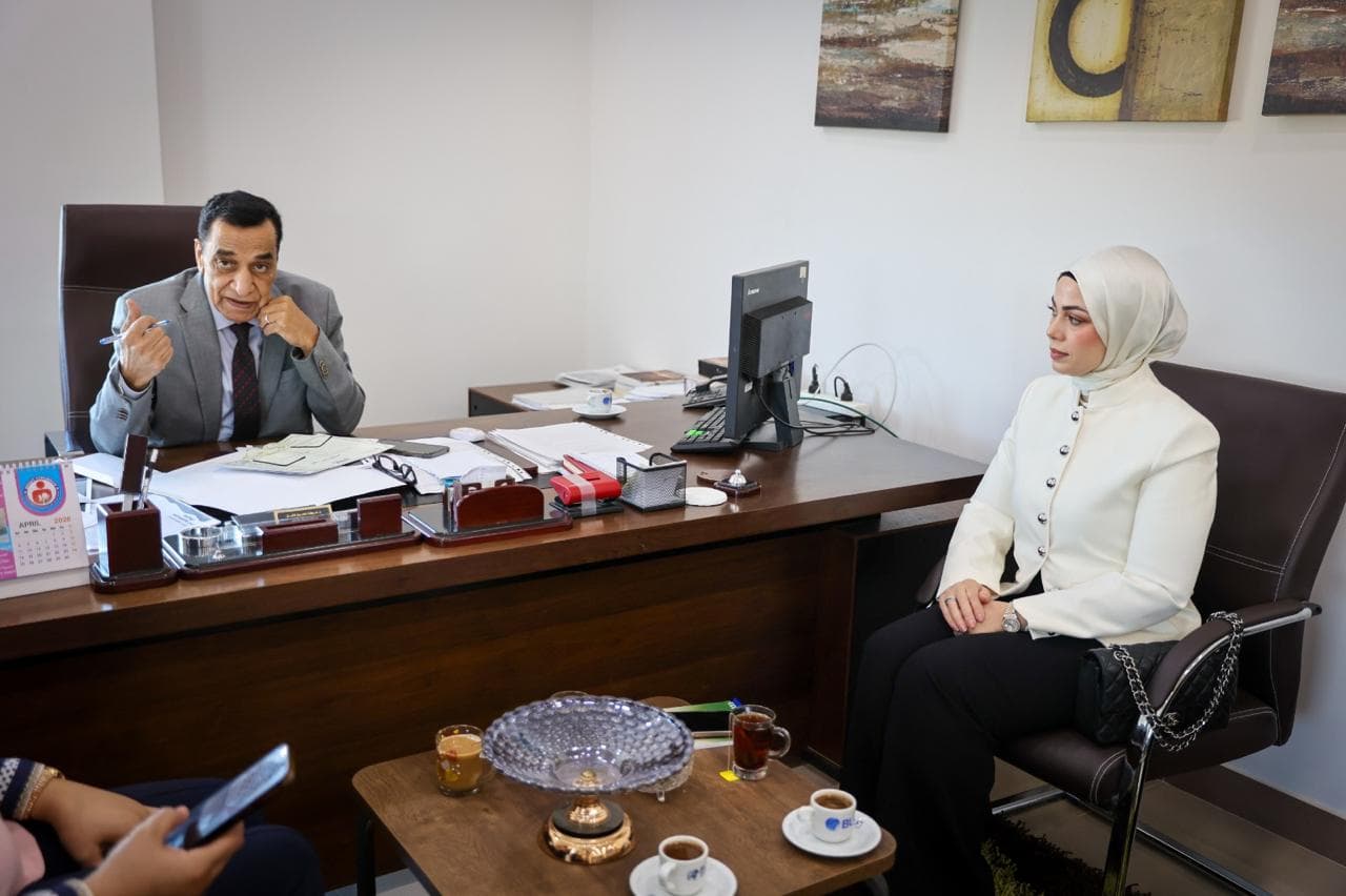 ندوة من التواصل إلى التأثير بالتعاون مع جامعة بدر