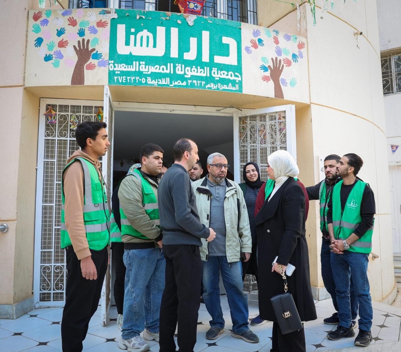 زيارة دار الهنا وتوزيع وجبات الإفطار
