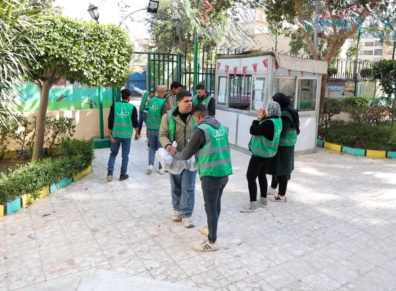 زيارة دار الهنا وتوزيع وجبات الإفطار