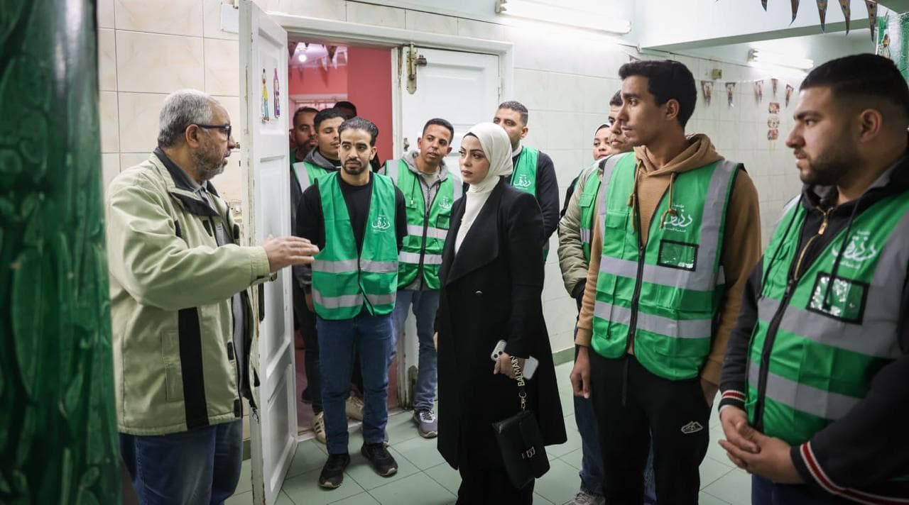 زيارة دار الهنا وتوزيع وجبات الإفطار
