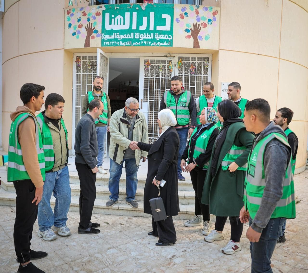 زيارة دار الهنا وتوزيع وجبات الإفطار