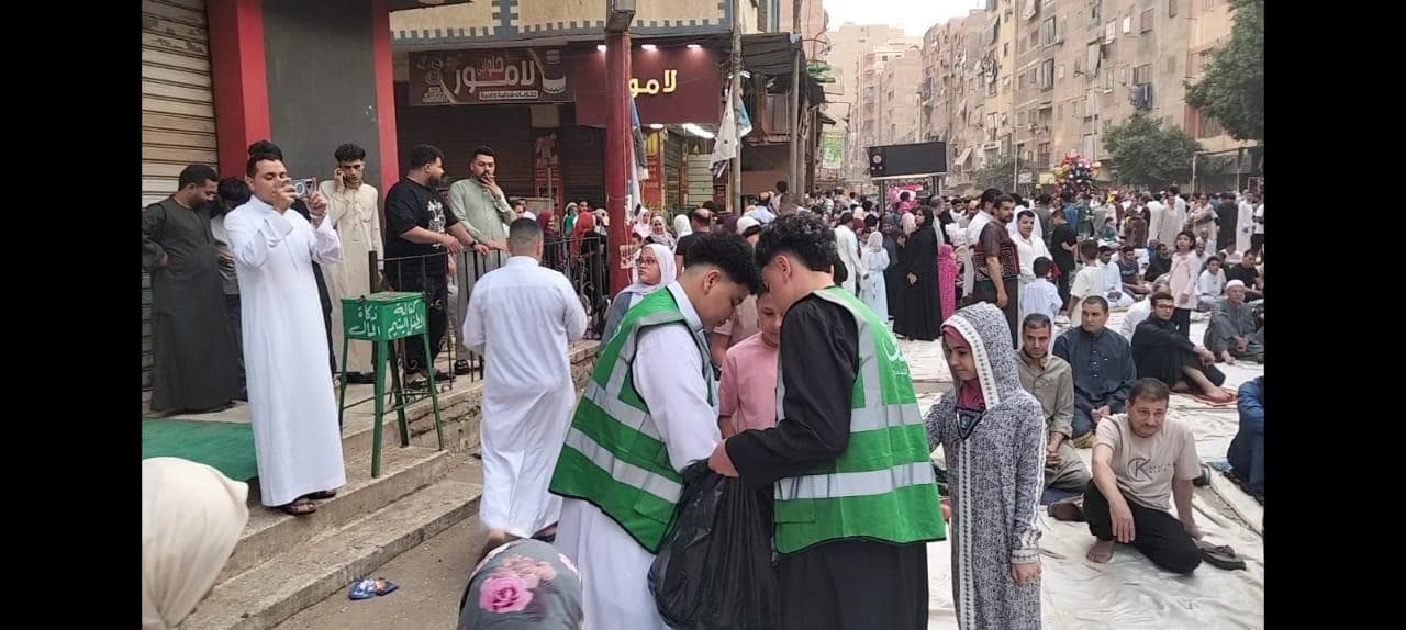مبادرة فرحة العيد وتوزيع الهدايا على الأطفال