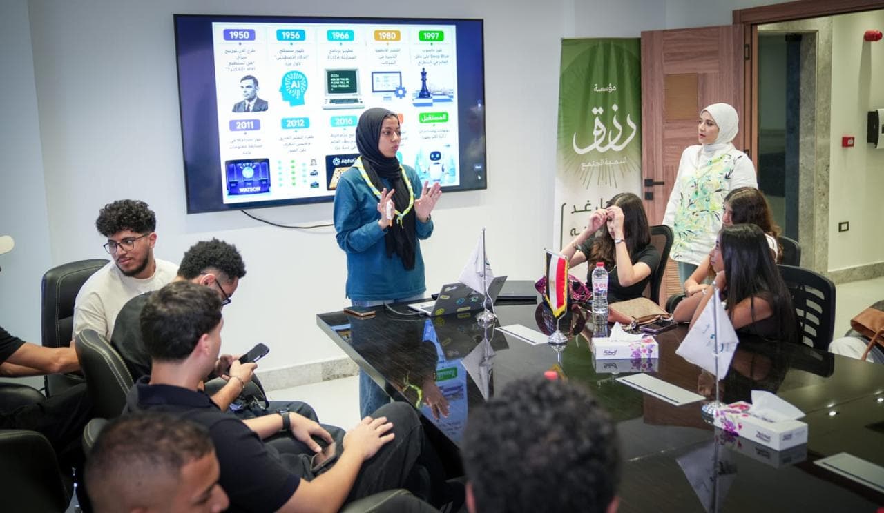 تدريب برنامج التصفح الذكي (Surf Smart) لمتطوعي مؤسسة رزق