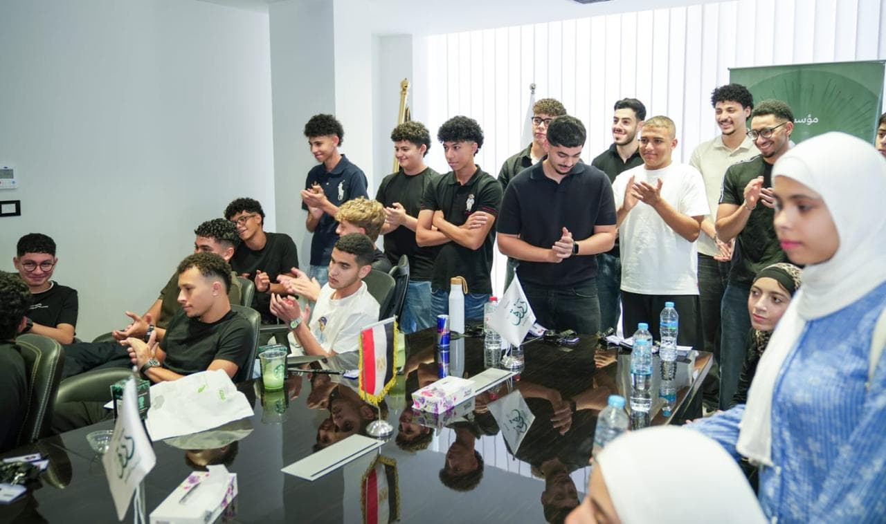 تدريب برنامج التصفح الذكي (Surf Smart) لمتطوعي مؤسسة رزق